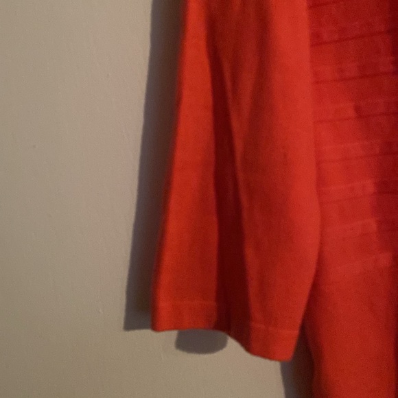 Coral sweater - Picture 3 of 4